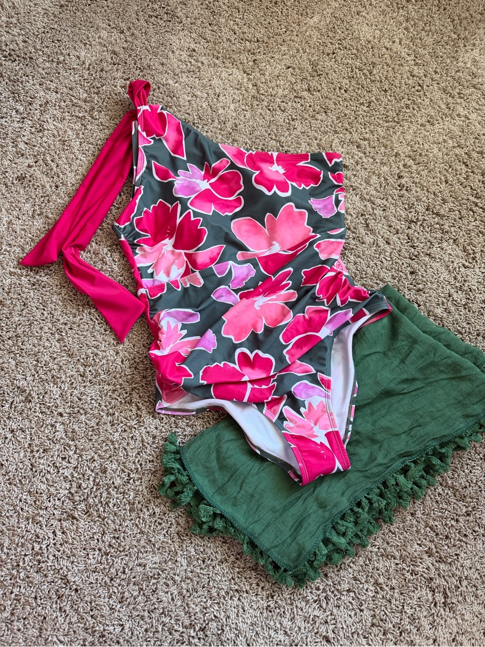 One Shoulder Swim w/coordinating sarong